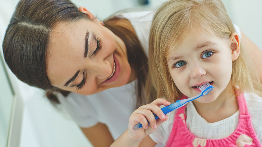 Four Tooth Brushing Tips for Kids: How to Help Kids Brush Daily